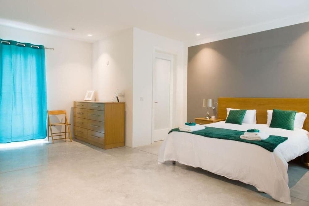 Stunning Double Room in Bb Marina