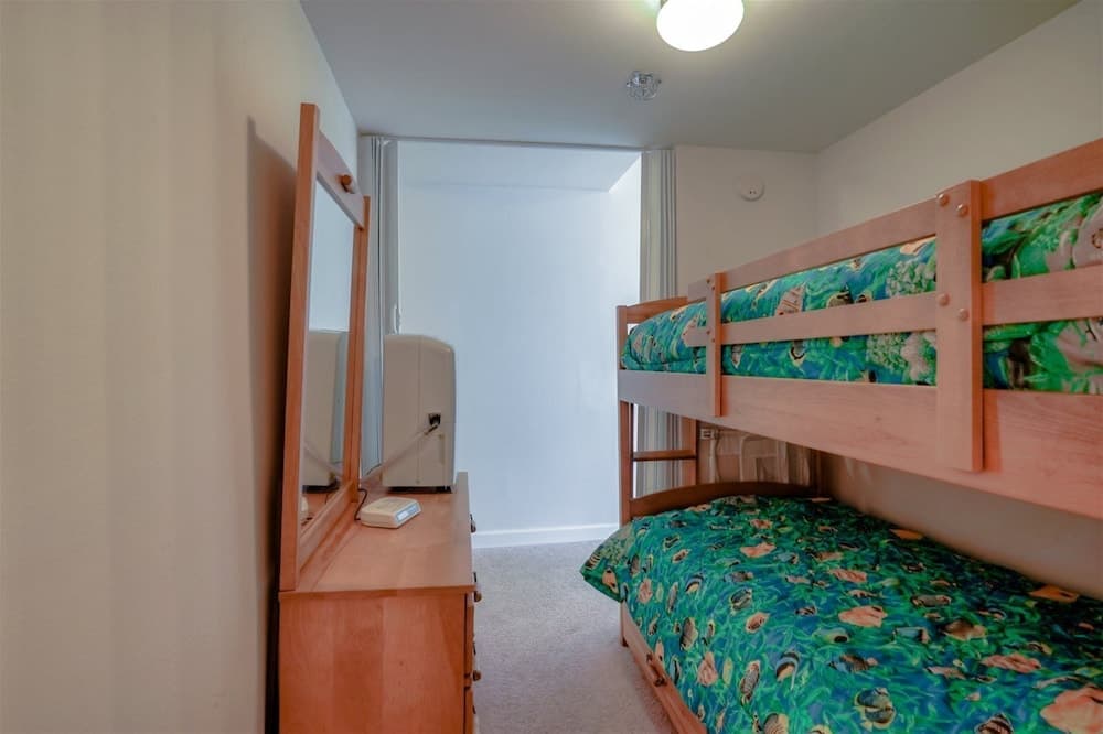 Shores Of Panama 809