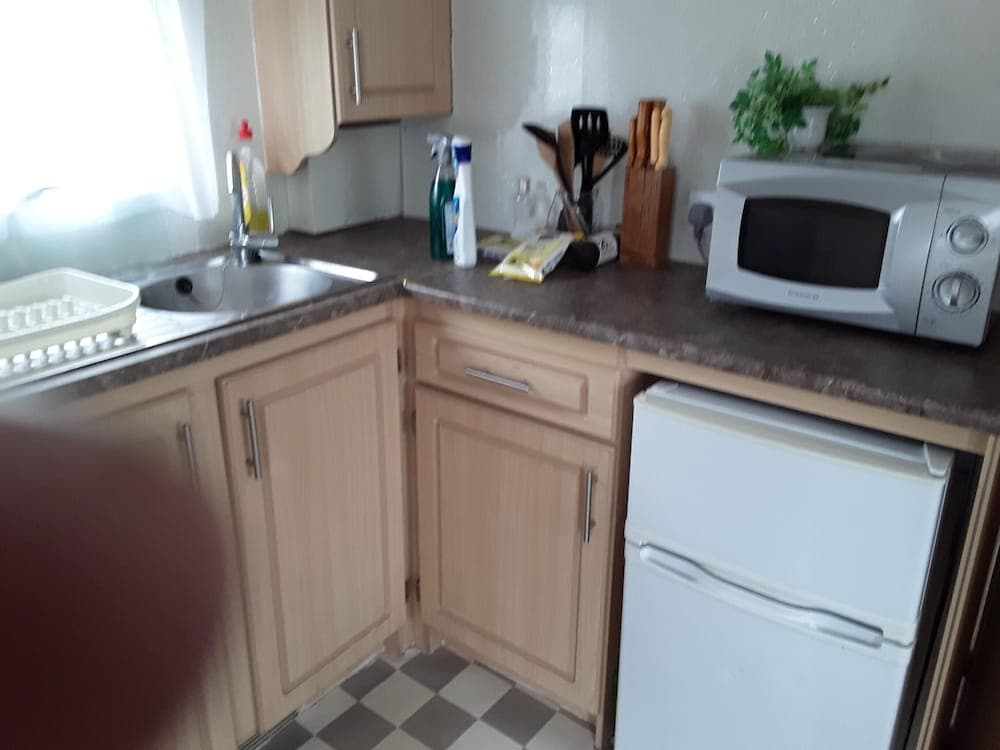 3 bed Caravan Approx 10 Mins From Beach Bill 1