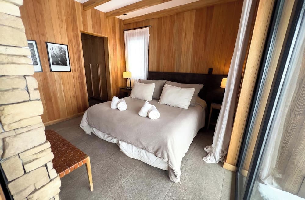 El Refugio Ski & Summer Lodge