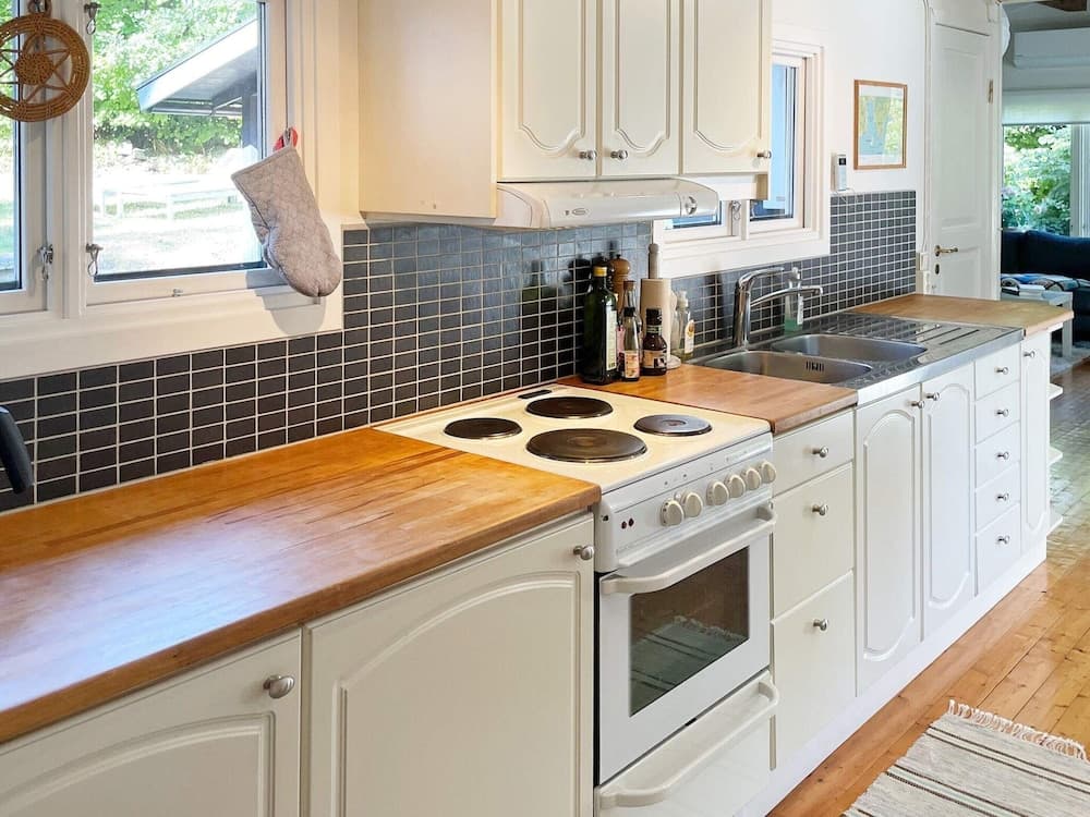 7 Person Holiday Home in Drakne-hogby