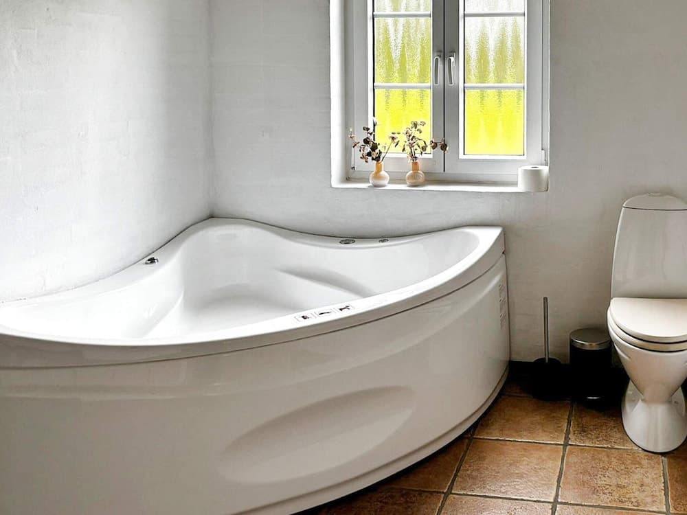 8 Person Holiday Home in Tarm