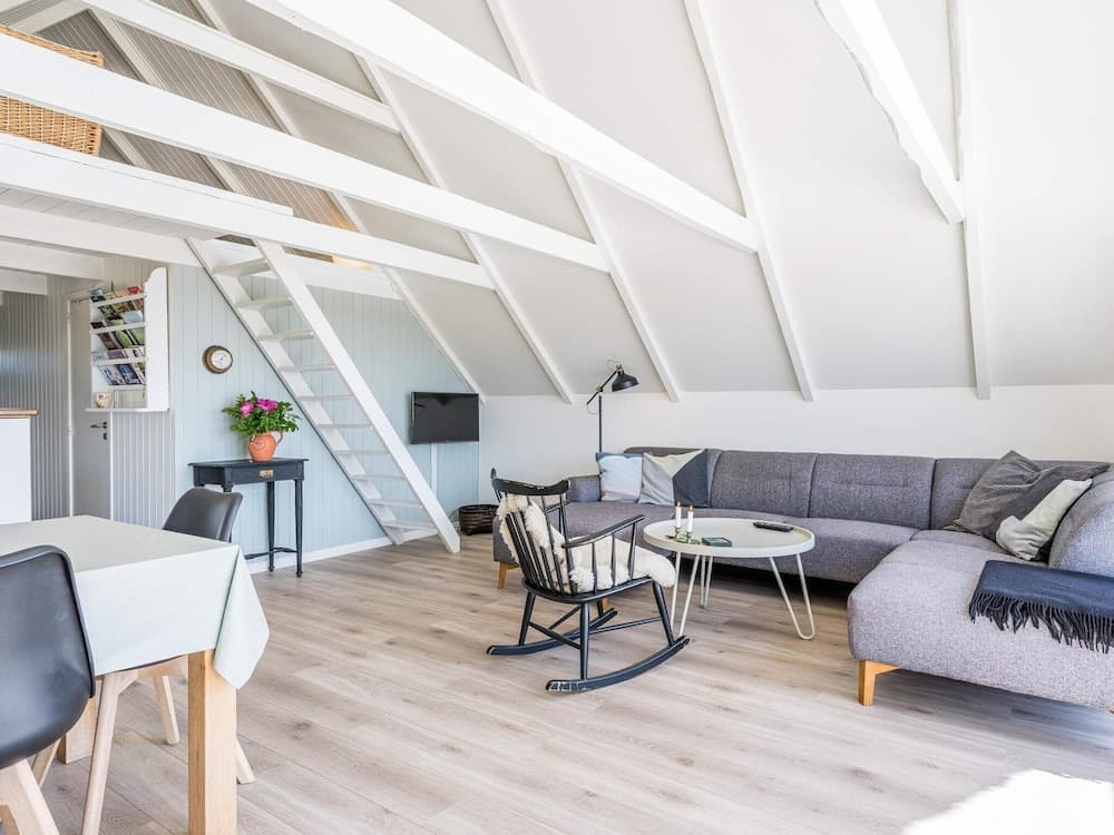 6 Person Holiday Home on a Holiday Park in Hvide Sande