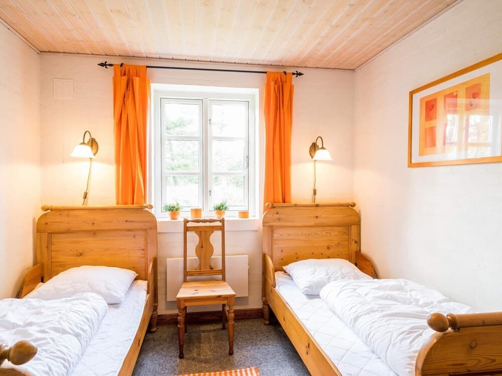 6 Person Holiday Home on a Holiday Park in Blavand