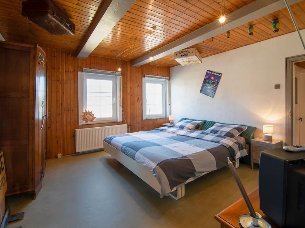 Charming Holiday Home in Houyet Near Forest