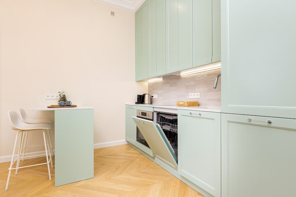 Apartment Warsaw Targowa by Renters