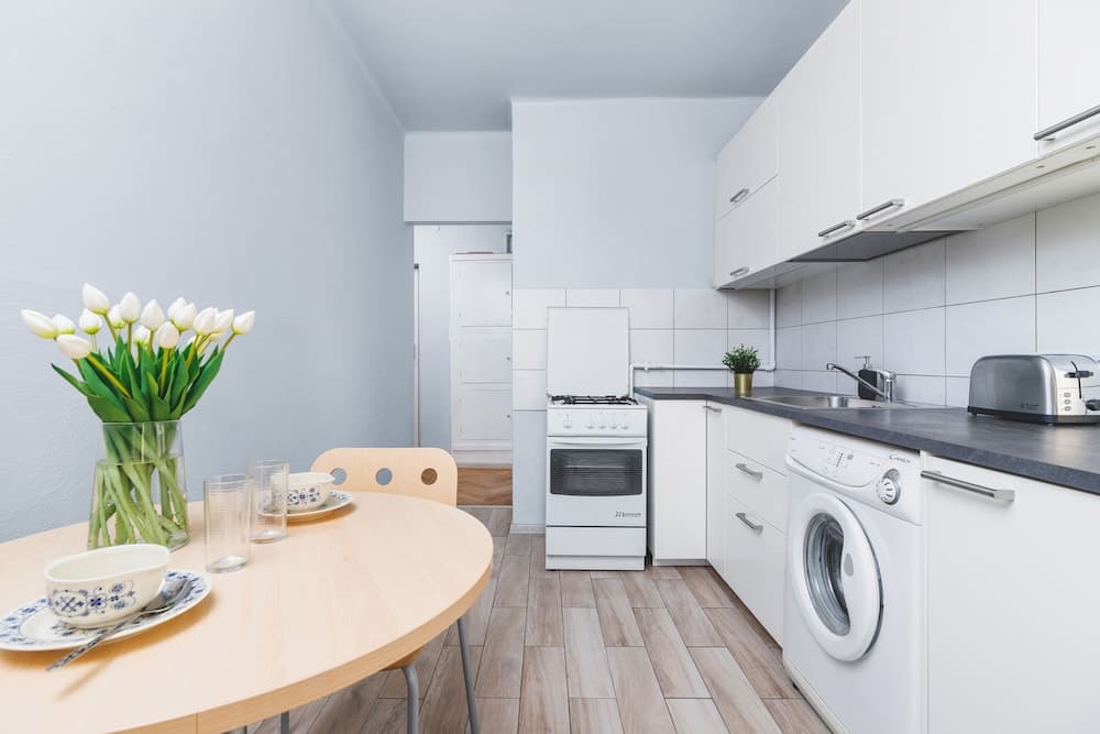 Apartment Mogilska Krakow by Renters