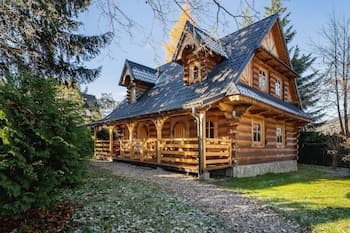 Luxurious Highlander Cottage by Renters