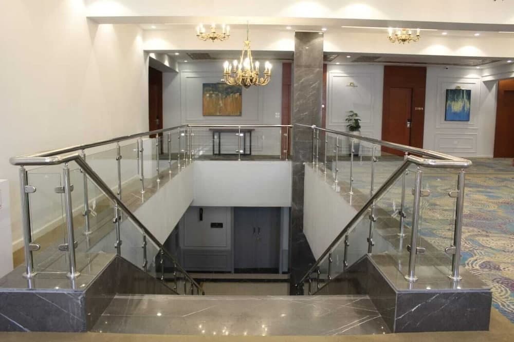 Royal Jewel Al Raml Hotel