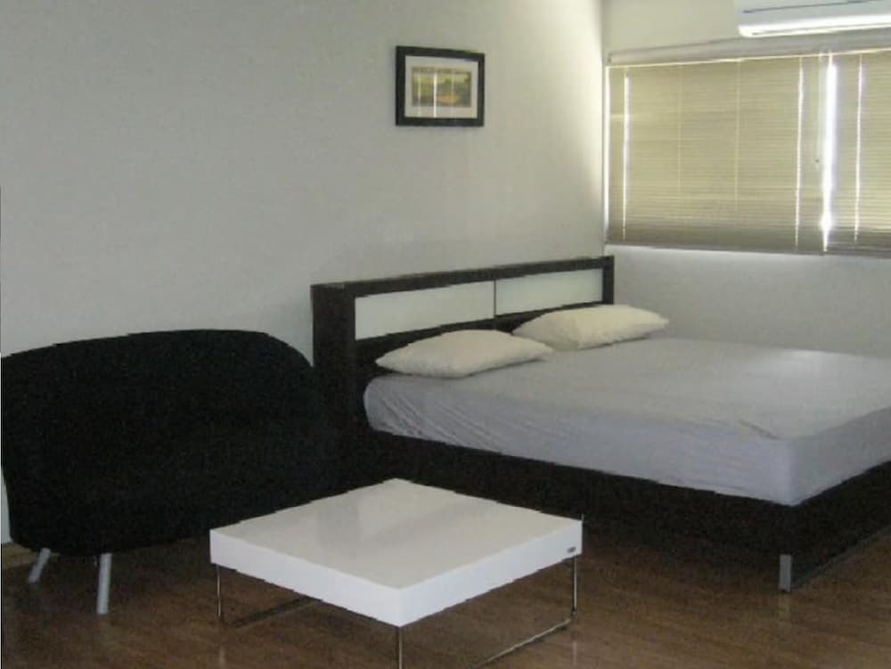 Asia Don Mueang Bangkok Condominium B&b