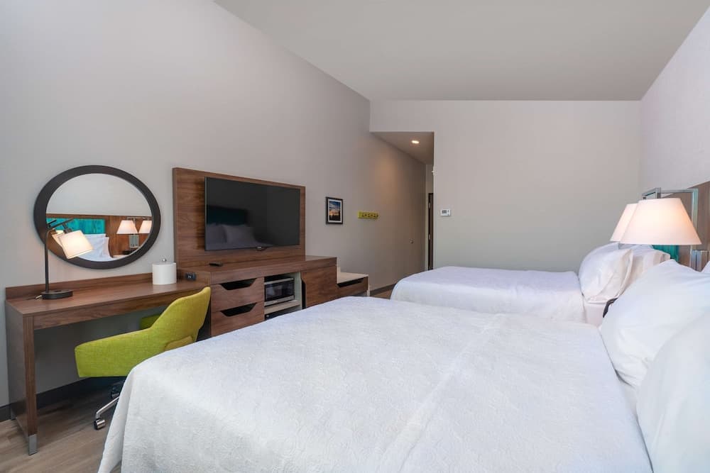 Hampton Inn Riverside March Air Force Base