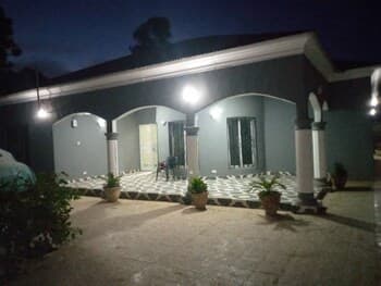 Remarkable 4-bed With air Conditioning in Brikama