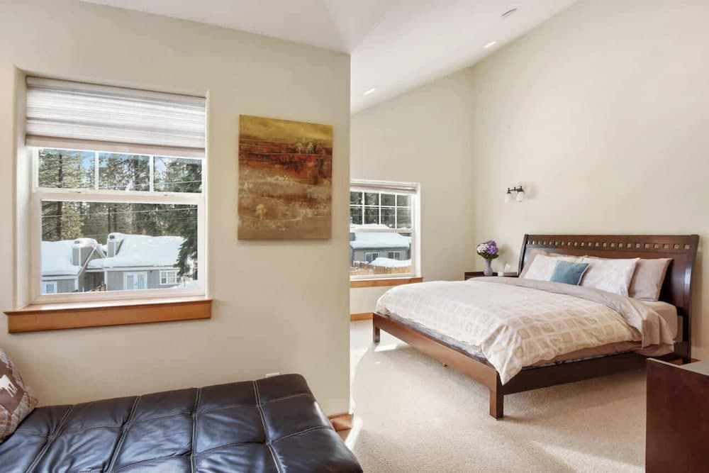 Sunny Woods Acres Near Golf & Adventure Park