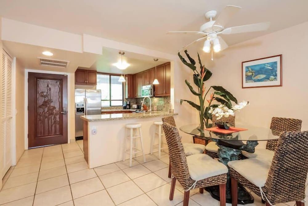 White Sands Village #206