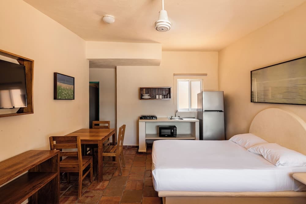 Las Arenas Bungalows Melaque