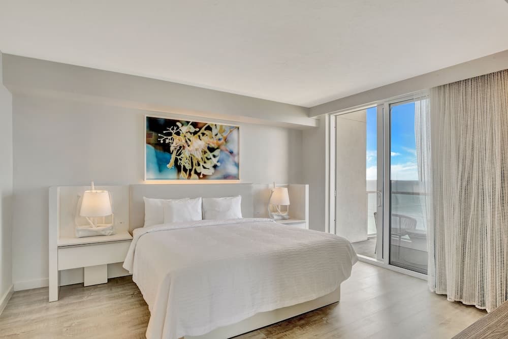 Daytona Grande Oceanfront Resort