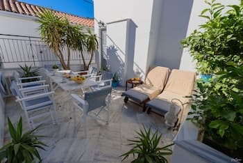 Hydra's Pearl - Blue Pearl