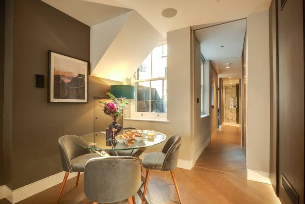 Impeccable 1-bedroom Apartment in London