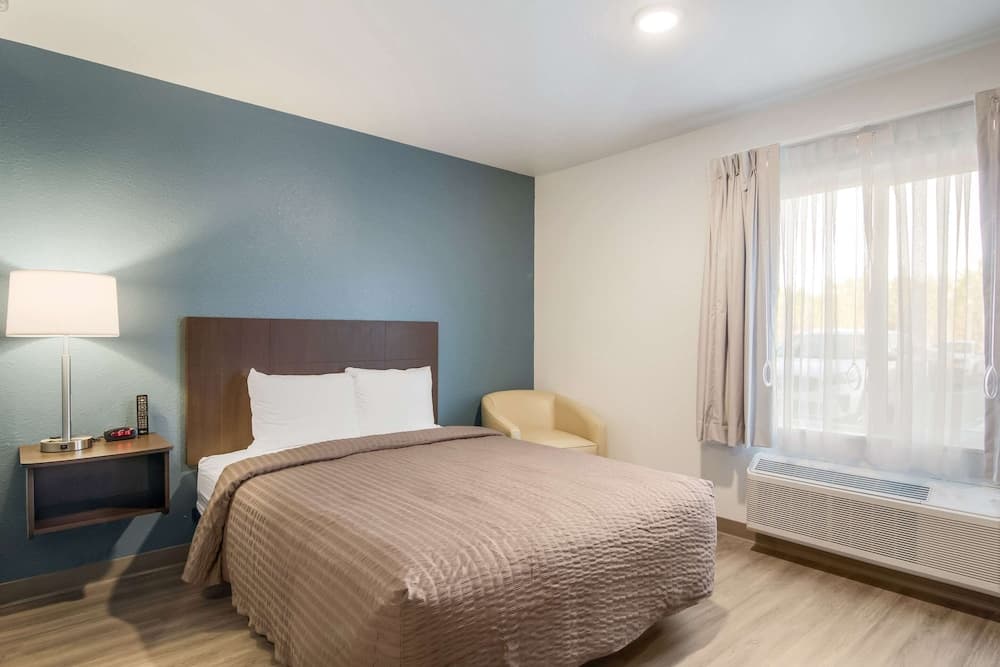 WoodSpring Suites Jacksonville Baymeadows