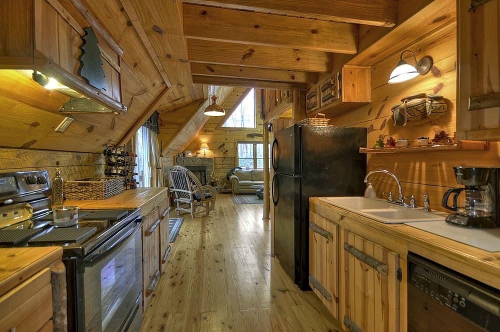 Triple Treat- Rustic Cabin Near Blue Ridge