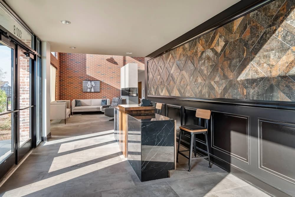 Lyric Hotel West End, an Ascend Collection Hotel