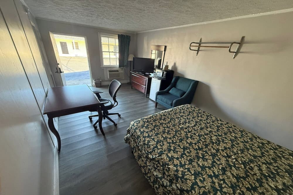 OYO Hotel Economy Inn US-29 Danville