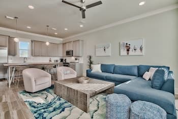 Sunshine Chateau New Luxury Golf Cart Included