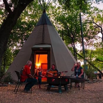 Red Cloud Tipis 4 on Guadalupe River - Campsite
