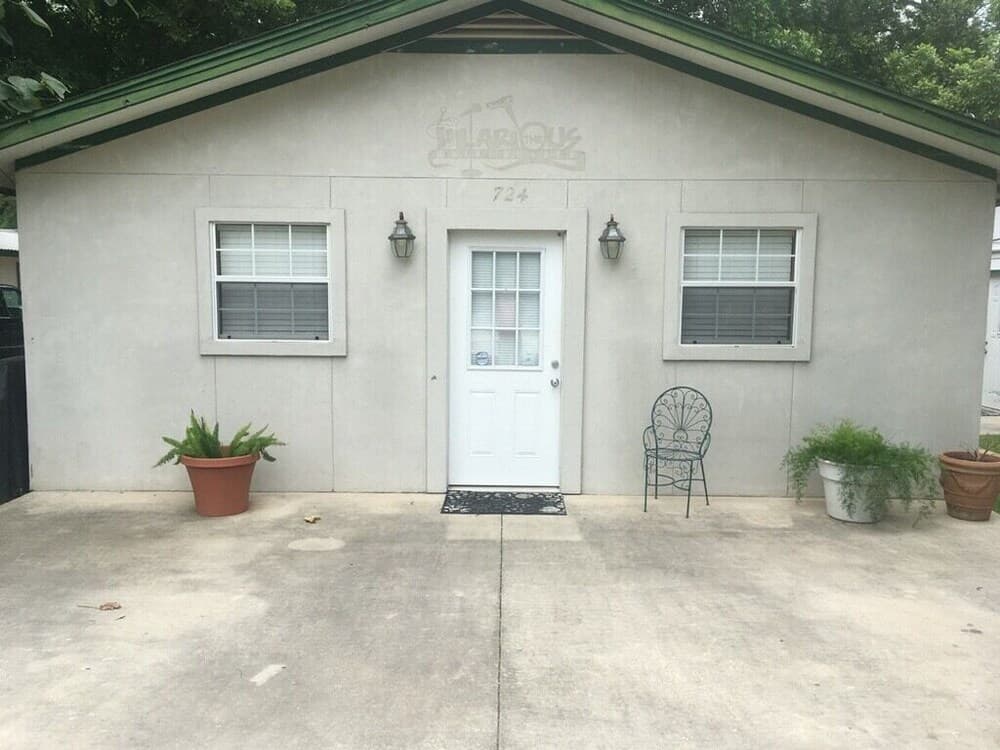 Scriv's River Haus Close to Guadalupe River