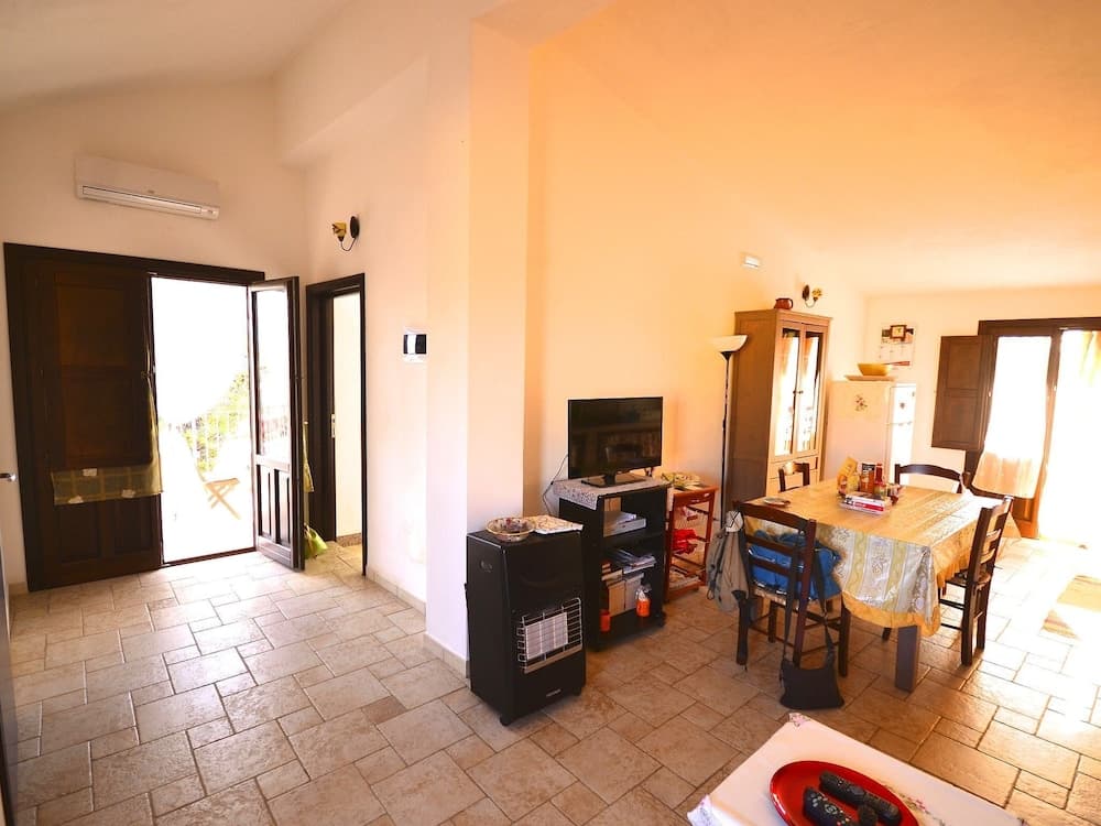 Nice Holiday Apartment Near the Sea