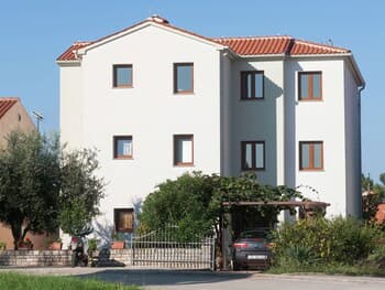 Spacious Apartment for 2 People on the First Floor With Balcony