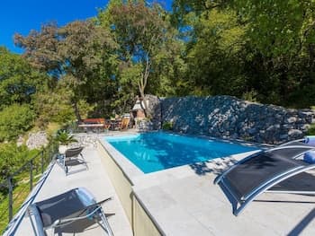 Quaint Holiday Home in Grizane With Swimming Pool