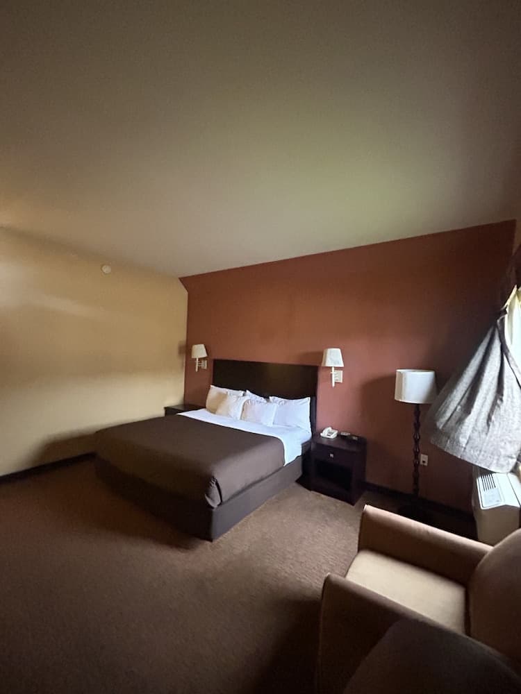 Shary Inn and Suites