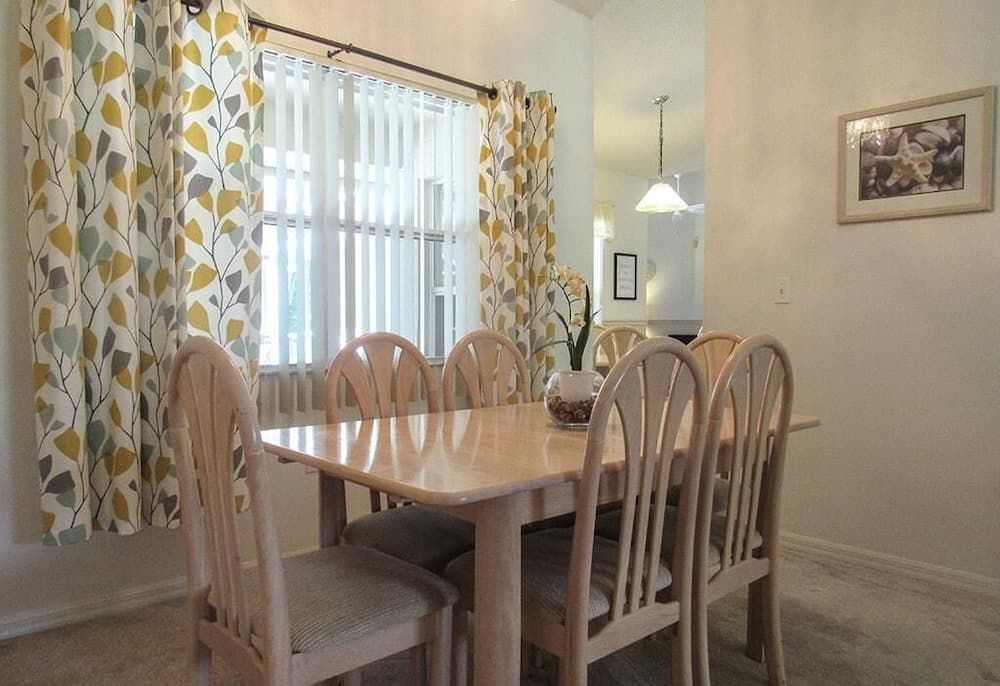 Ref 22 Villa With own Pool Near Disney Gas BBQ