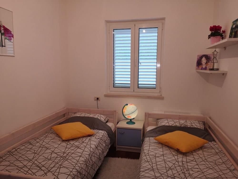 Apartment Blue Infinity 3 Lemi