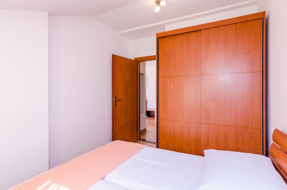 Apartments Villa Perla