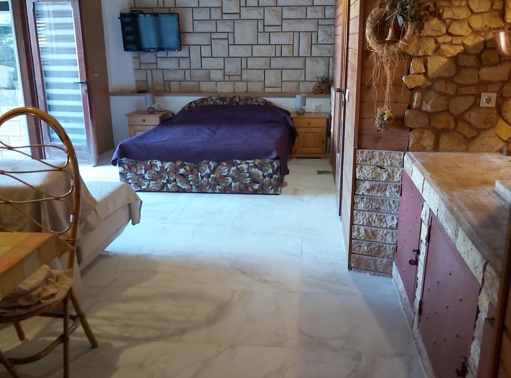 Big Terrace Apartment