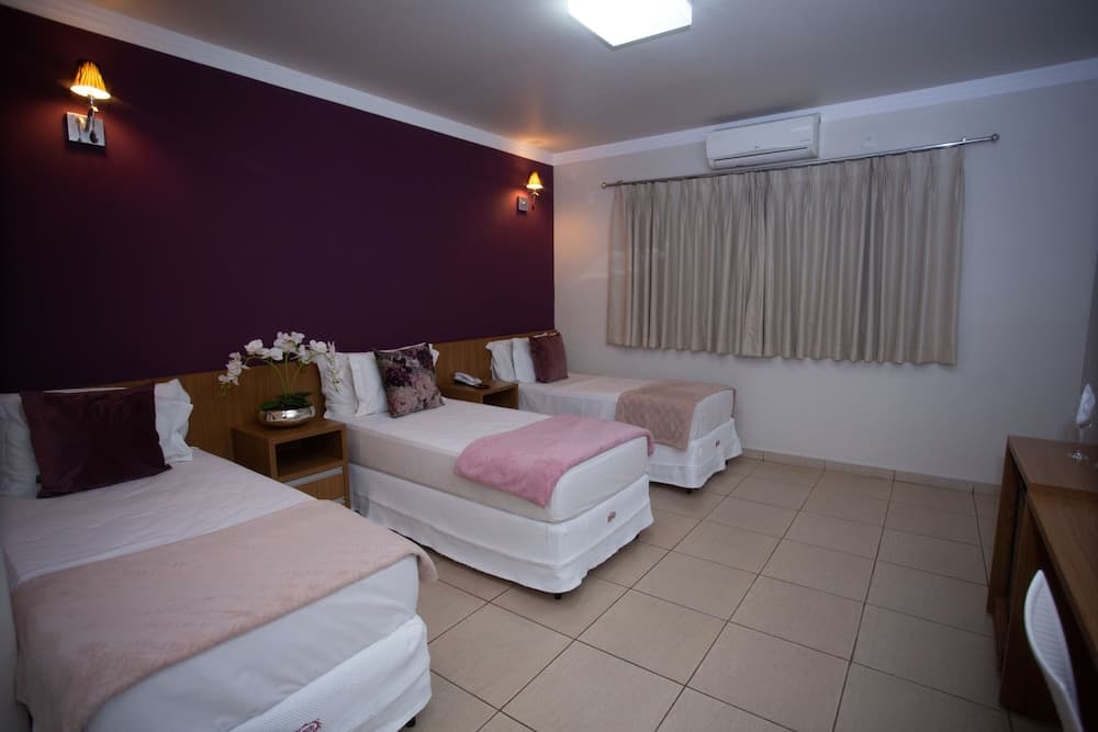 Hotel Havana Express