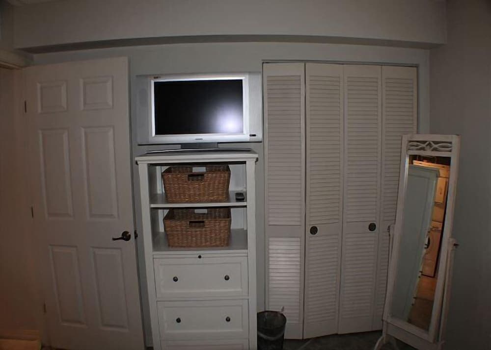 Summerhouse 228 2 Bedroom Condo by RedAwning