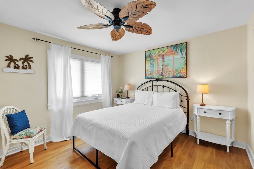 Coconut 3 Bedroom Home by RedAwning