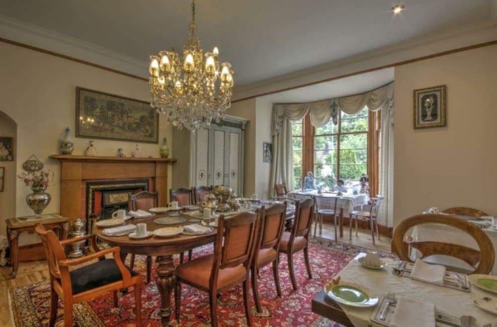 Stunning 5-bed House in Inverness