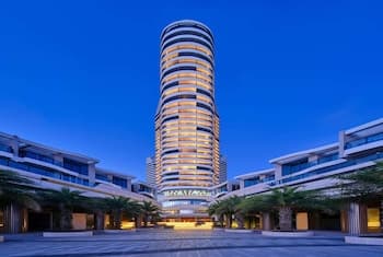 Wyndham Grand Plaza Royale Shuangyue Bay