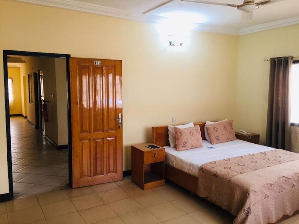 Room-double Room With Garden View