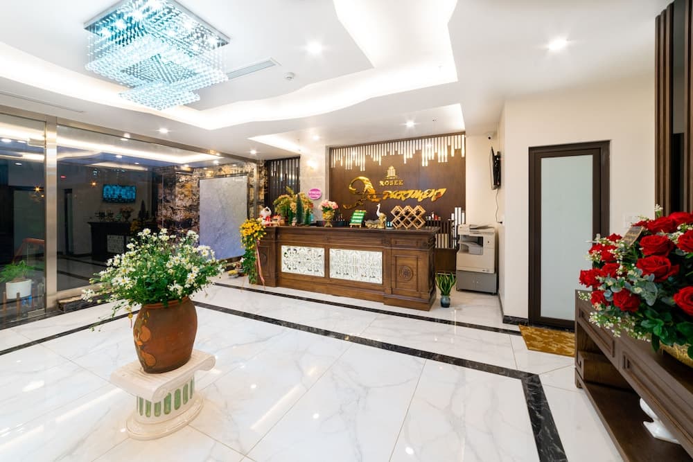 Rosy Apartment Nam Trung Yen