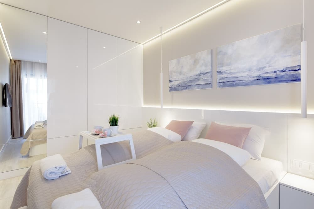 Gardenia Seaside 2 Apartments by Renters