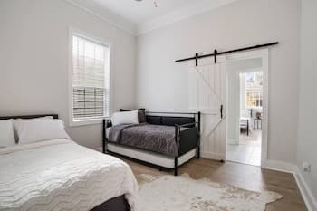 Revived Nola Home Near Everything!