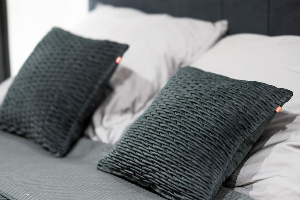 Sunny Terraces Apartments by Renters