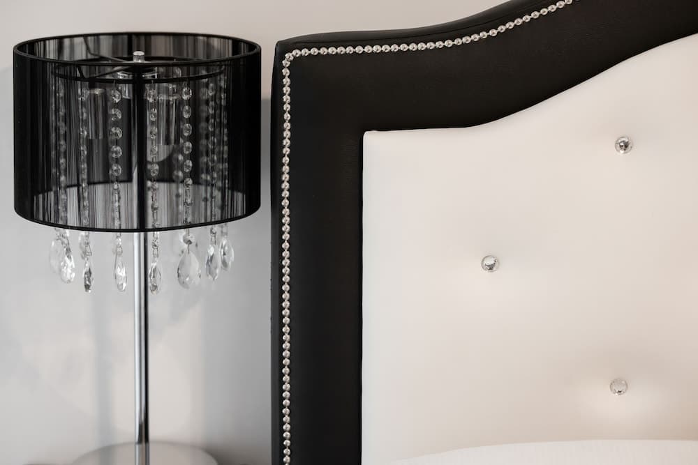 Supreme Apartment Mazowiecka by Renters