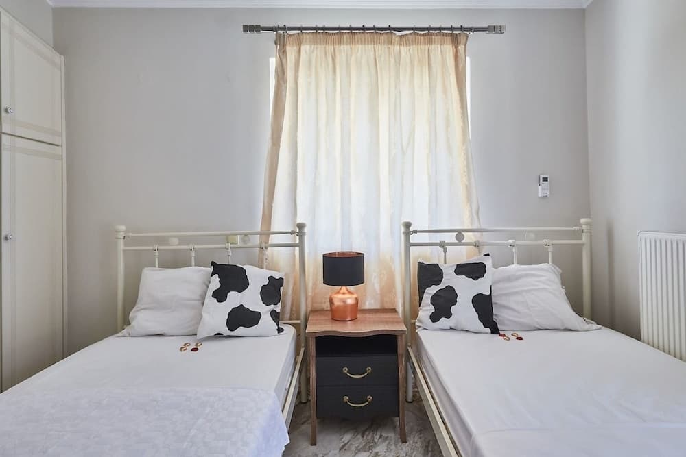 Harmony Vale- Anavissos