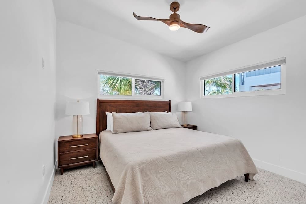 The Palm Leaf 3 Bedroom Home by RedAwning